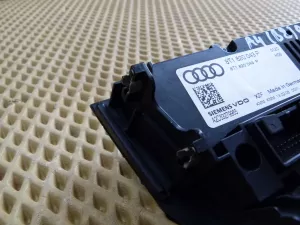 Блок управления климатической установкой Audi A4 [B8] 2007-2015 (8T1820043P) — фото 11