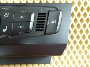 Блок управления климатической установкой Audi A4 [B8] 2007-2015 (8T1820043P) — фото 3