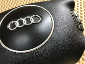 Подушка безопасности в рулевое колесо Audi A6 [C5] 1997-2004 (8E0880201B6PS) — фото 3