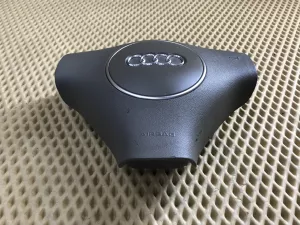 Подушка безопасности в рулевое колесо Audi A8 [4D] 1994-1998 (8E0880201S) — фото 2