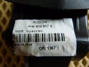 Ниша лючка бензобака Audi A8 [4H] 2010-2017 (4H4809857B) — фото 14