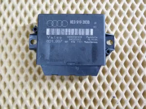 Блок управления парктроником Audi A4 [B7] 2004-2008, Allroad quattro 2000-2005,A6 [C5] 1997-2004 (8E0919283B) — фото 1