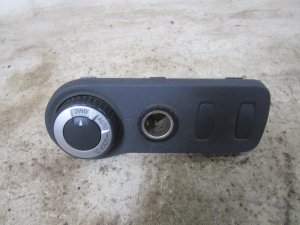 Кнопка многофункциональная Renault Duster 2012> (ВКЛЮЧЕНИЯ ПОЛНОГО ПРИВОДА 8200796642) — фото 1