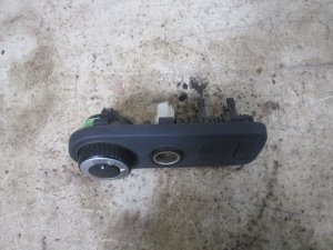 Кнопка многофункциональная Renault Duster 2012> (ВКЛЮЧЕНИЯ ПОЛНОГО ПРИВОДА 8200796642) — фото 2