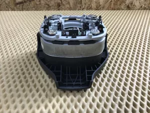 Подушка безопасности в рулевое колесо VW Passat [B6] 2005-2010 — фото 4
