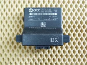 Блок электронный VW Passat [B6] 2005-2010 (ДИАГНОСТИЧЕСКИЙ ИНТЕРФЕЙС ШИН ДАННЫХ 3C0907530E) — фото 1