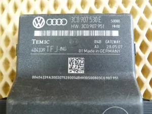 Блок электронный VW Passat [B6] 2005-2010 (ДИАГНОСТИЧЕСКИЙ ИНТЕРФЕЙС ШИН ДАННЫХ 3C0907530E) — фото 3