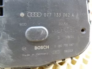 Заслонка дроссельная электрическая Audi A8 [4E] 2002-2010 — фото 5