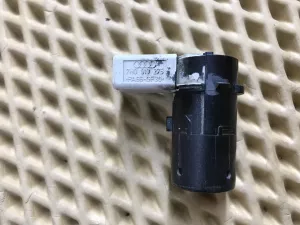 Датчик парковки Audi A3 [8PA] Sportback 2004-2013 Audi A6 [C5] 1997-2004 Audi A6 [C6,4F] 2004-2011 Audi A8 [4E] 2002-2010 Audi Allroad quattro 2006-2012 Skoda Octavia (A5 1Z-) 2004-2013 VW Transporter T5 2003-2015 (7H0919275) — фото 4