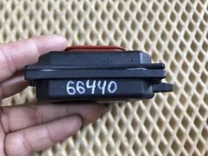 Блок управления светом Audi A3 [8P1] 2003-2013 Audi A3 [8PA] Sportback 2004-2013 Skoda Octavia (A5 1Z-) 2004-2013 Skoda Superb (3T) 2008-2015 VW Golf VI 2009-2013 VW Tiguan 2007-2011 VW Tiguan 2011-2016 VW Touareg 2002-2010 (УПРАВЛЕНИЯ АДАПТИВНОГО СВЕТА 7L6941329B) — фото 5