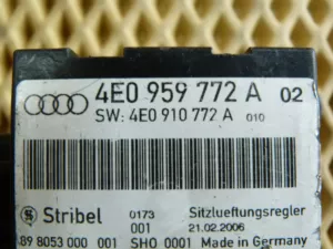 Блок комфорта Audi A8 [4E] 2003-2010 (УПРАВЛЕНИЯ РЕГУЛИРОВКИ ВЕТИЛЯЦИИ СИДЕНЬЯ 4E0959772A) — фото 3