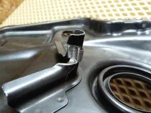 Крышка двигателя передняя Audi A3 [8PA] Sportback 2004-2013 Audi A4 [B8] 2007-2015 Audi A4 [B8] Allroad 2009-2015 Audi A5/S5 [8F] Cabrio 2010-2016 Audi A5/S5 [8T] Coupe/Sportback 2007-2016 Audi A6 [C7,4G] 2011-2018 Audi Q5 [8R] 2008-2017 Audi TT(8J) 2006-2015 Seat Altea 2004-2015 Skoda Octavia (A5 1Z-) 2004-2013 Skoda Superb 2008-2015 Skoda Yeti 2009-2018 VW Golf VI 2009-2013 VW Passat [B6] 2005-2010 VW Passat [B7] 2011-2015 VW Passat CC 2008-2017 VW Scirocco 2008-2017 VW Tiguan 2007-2011 VW Tiguan 2011-2016 (06H109211Q) — фото 11