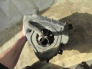 Корпус воздушного фильтра Audi A8 [4E] 2003-2010 (4.2 V8 BFM 077133835A) — фото 5
