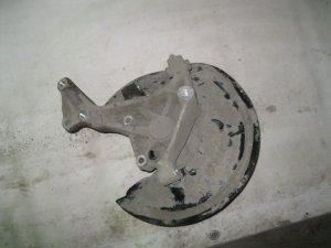 Кулак поворотный задний левый VW Passat [B7] 2011-2015,Passat [B6] 2005-2010,Tiguan 2007-2011,TT(8J) 2006-2015,Passat CC 2008>,EOS 2006-2015,Scirocco 2008>,Yeti 2009>,Tiguan 2011-2016,Q3 2012> (3C0505433K) — фото 2