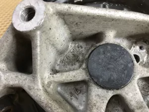 Кулак поворотный задний левый VW Passat [B7] 2011-2015,Passat [B6] 2005-2010,Tiguan 2007-2011,TT(8J) 2006-2015,Passat CC 2008>,EOS 2006-2015,Scirocco 2008>,Yeti 2009>,Tiguan 2011-2016,Q3 2012> (3C0505433K) — фото 10