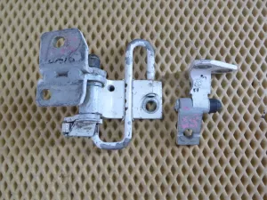 Петля двери задней правой VW Passat [B6] 2005-2010,Passat CC 2008>,Passat [B7] 2011-2015 (3C4833412C) — фото 5