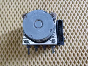 Блок ABS Hyundai Elantra 2006-2011 (589202H300) — фото 3