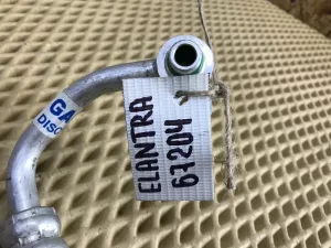 Трубка кондиционера Hyundai Elantra 2006-2011 (977622H000) — фото 6