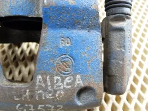 Суппорт тормозной передний левый Fiat Albea 2002-2012 (735411086) — фото 13