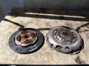 Комплект сцепления VW Jetta 2006-2011 (036141032H 03F141025) — фото 1