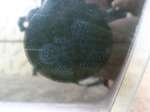 Стекло двери задней правой форточка VW Jetta 2006-2011 (1K5845216) — фото 2