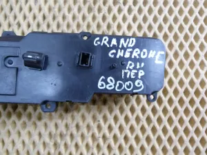 Кнопка стеклоподъемника правая Jeep Grand Cherokee (ZJ) 1993-1998 (56042462AC) — фото 4