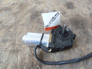 Моторчик подъема солнцезащитной шторки Mercedes Benz W221 2005-2013 (ЛЕВЫЙ A2218203142) — фото 2
