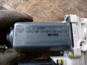 Моторчик стеклоподъемника задний правый VW Golf V 2003-2009;Jetta 2006-2011;Passat [B6] 2005-2010 (1K0959704P) — фото 5