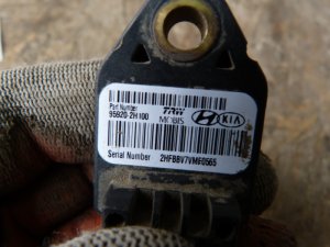 Датчик AIR BAG Hyundai Elantra 2006-2011;Sonata V (NF) 2005-2010;Carnival 2005-2014;RIO 2005-2011 (959202H100) — фото 4