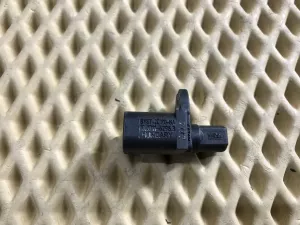 Датчик ABS задний Ford C-MAX 2010-2019;Focus III 2011-2019;Kuga 2012-2019 (BV6T2C190GA) — фото 1