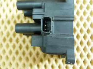 Катушка зажигания Ford B-MAX 2012-2018 Ford C-MAX 2010-2019 Ford EcoSport 2012-2023 Ford Fiesta 2008-2019 Ford Focus II 2008-2011 Ford Focus III 2011-2019 Ford Mondeo IV 2007-2015 (CM5G12029FB) — фото 4
