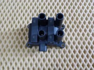 Катушка зажигания Ford B-MAX 2012-2018 Ford C-MAX 2010-2019 Ford EcoSport 2012-2023 Ford Fiesta 2008-2019 Ford Focus II 2008-2011 Ford Focus III 2011-2019 Ford Mondeo IV 2007-2015 (CM5G12029FB) — фото 2