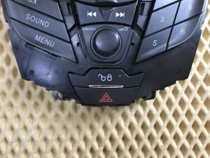 Блок кнопок Ford Focus III 2011-2019 (УПРАВЛЕНИЯ МАГНИТОЛОЙ AM5T18K811AD) — фото 5