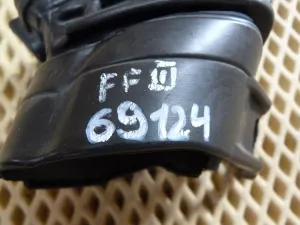 Патрубок воздушного фильтра Ford Focus III 2011-2019 (AV619A675AD) — фото 6