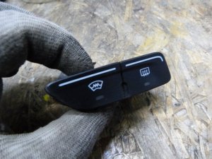 Кнопка обогрева переднего и заднего стекла Ford Focus III 2011-2019 (AM5T18K574AB) — фото 2