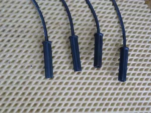 Провода высоковольтные Renault Clio II/Symbol 1998-2008 Renault Dokker 2012-2021 Renault Kangoo 1997-2003 Renault Kangoo 2003-2008 Renault Kangoo 2008-2021 Renault Logan 2005-2014 Renault Logan II 2014-2022 Renault Megane I 1996-1999 Renault Megane I 1999-2004 Renault Sandero 2009-2014 Renault Sandero 2014-2022 Renault Scenic 1996-1999 Renault Scenic 1999-2003 (224404252R) — фото 3