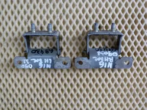 Петля двери багажника Nissan Almera N16 2000-2006 (КОМПЛЕКТ ХЕТЧБЭК 3/5 ДВЕРЕЙ 90400BM430) — фото 4