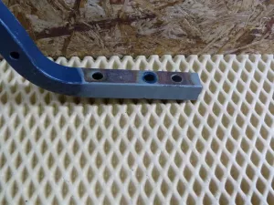 Петля крышки багажника Toyota Corolla E10 1992-1997 (6452012210 6451012220) — фото 4