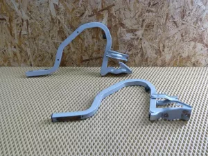 Петля крышки багажника Hyundai Accent II (+TAGAZ) 2000-2012 (КОМПЛЕКТ СЕДАН 7921025000 7922025000) — фото 1