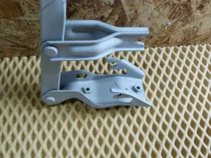 Петля крышки багажника Hyundai Accent II (+TAGAZ) 2000-2012 (КОМПЛЕКТ СЕДАН 7921025000 7922025000) — фото 7