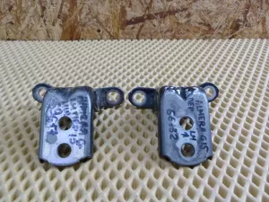 Петля двери передней левой Nissan Almera (G15) 2013-2018 (82421ED01A) — фото 1