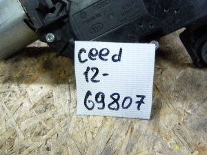 Моторчик стеклоочистителя задний Kia Ceed 2012-2018 (ХЕТЧБЭК 5 ДВЕРЕЙ 98700A2000) — фото 6