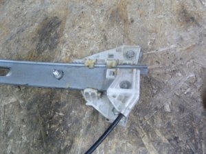Стеклоподъемник электр. передний левый Mazda 3 (BK) 2002-2009 (БЕЗ МОТОРЧИКА BP4K59590A) — фото 2