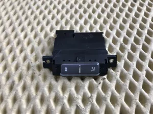 Кнопка многофункциональная VW Phaeton 2002-2016 (ЗАКР./ ОТКР. ДЕФЛЕКТОРА 3D0919815L) — фото 1