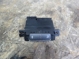 Кнопка многофункциональная VW Phaeton 2002-2016 (ЗАКР./ ОТКР. ДЕФЛЕКТОРА 3D0919815L) — фото 1