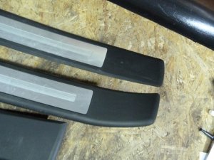 Комплект накладок порога Audi A4 [B7] 2004-2008 (СЕДАН 8E0853374C 8E0853373C 8E0853376C 8E0853375C) — фото 4