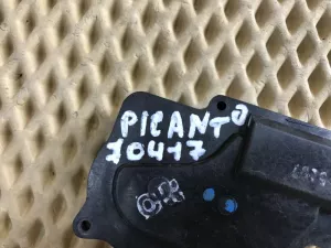 Активатор замка багажника Kia Picanto 2004-2011 (9575007000) — фото 5