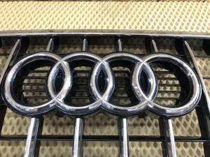 Решетка радиатора Audi Q5 [8R] 2008-2017 (ПОСЛЕ 2012 ГОДА 8R0853651AB) — фото 12