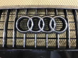 Решетка радиатора Audi Q5 [8R] 2008-2017 (ПОСЛЕ 2012 ГОДА 8R0853651AB) — фото 17