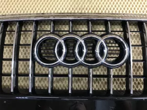 Решетка радиатора Audi Q5 [8R] 2008-2017 (ПОСЛЕ 2012 ГОДА 8R0853651AB) — фото 12